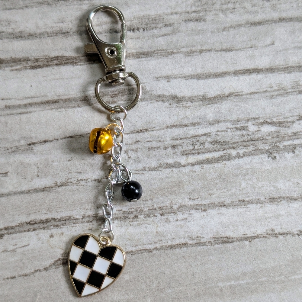 Checkered Heart Bag Charm with Jingle Bell - Picture 2 of 3
